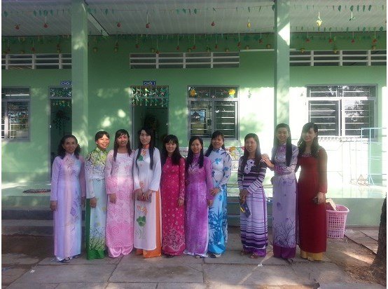 két sắt goodwill - đội ngũ giáo viên của trường
