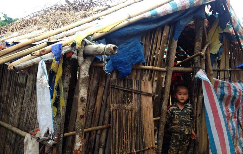 Hoàng cảnh khó khăn của các em