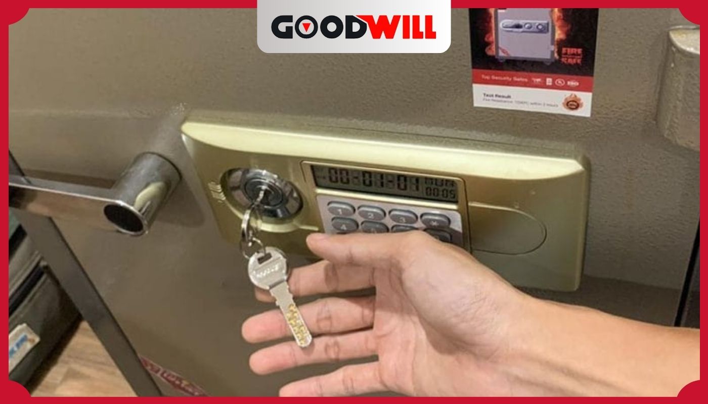 Cách mở khóa két sắt điện tử khi quên password